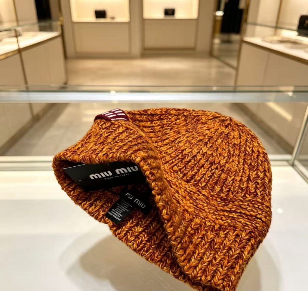 M1R86A6 Fashion hats