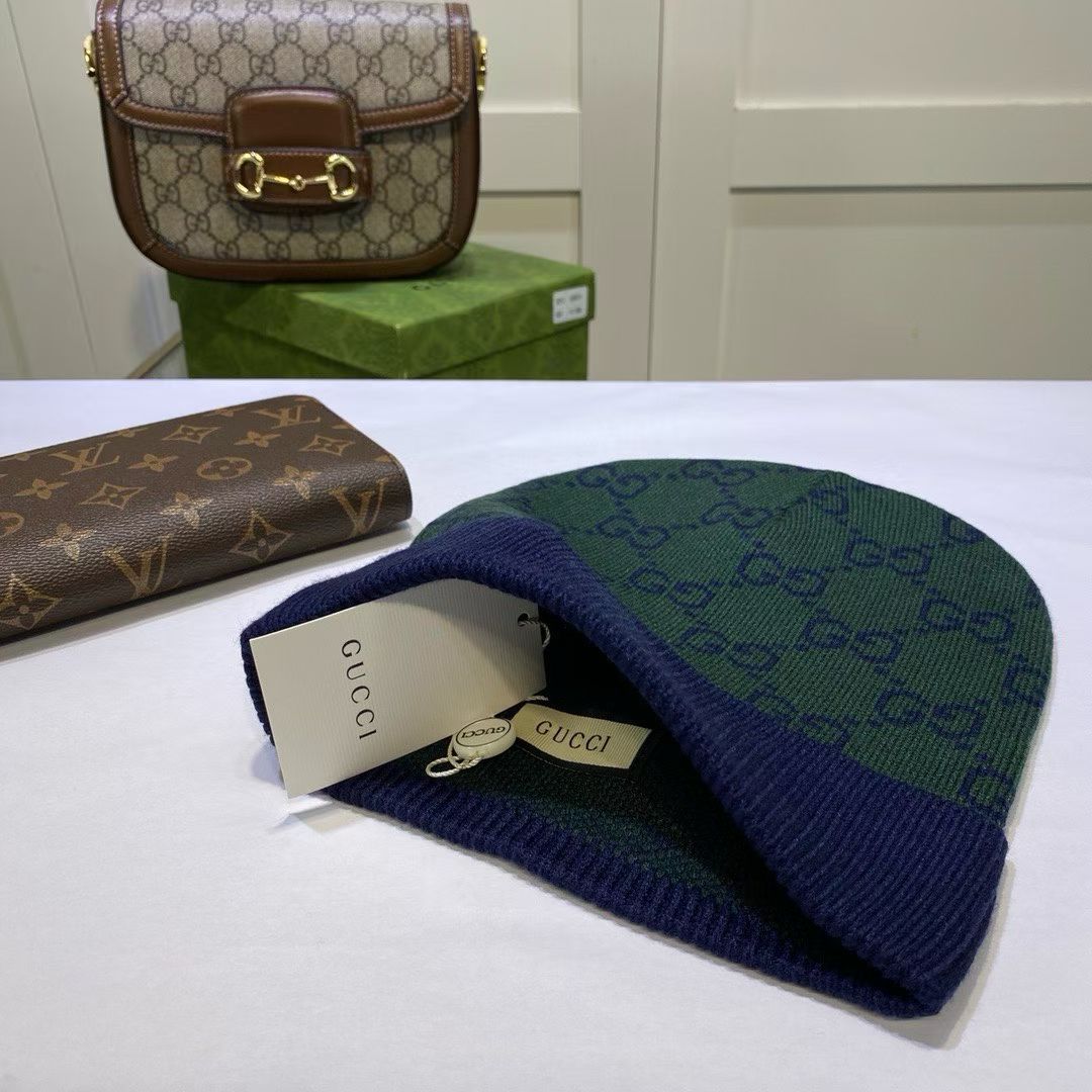 M1R86B73 Fashion hats