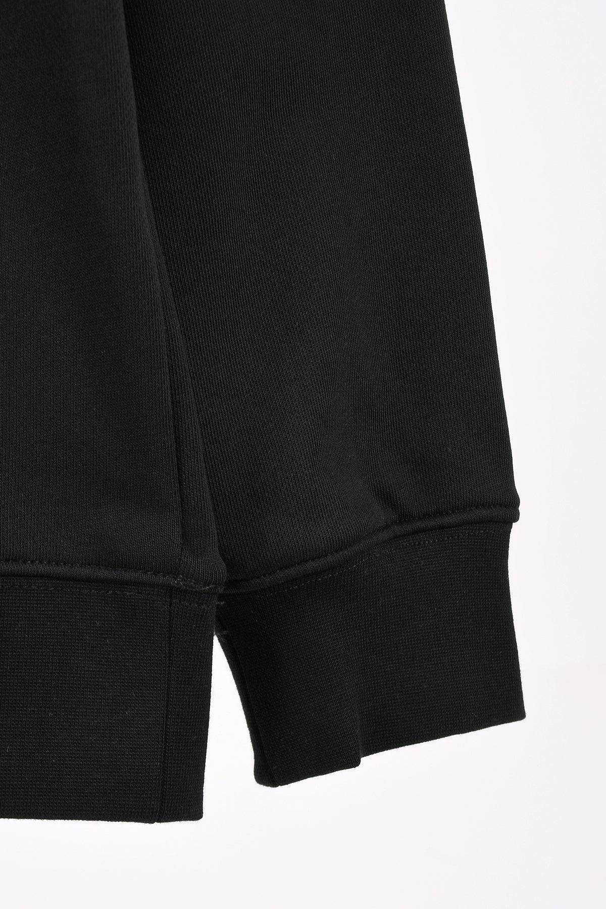 U1R86A41 Fashion Sweaters