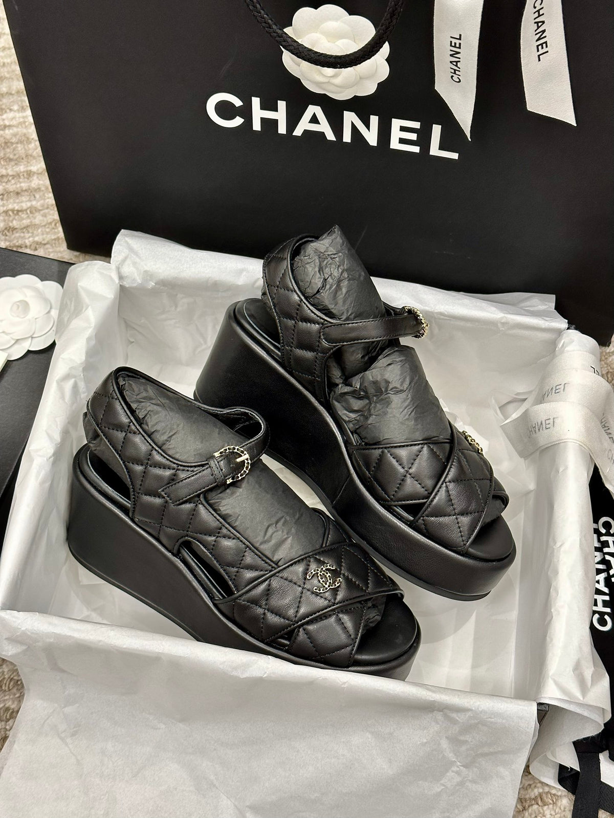 Z2R96C1 Popular high-quality shoes