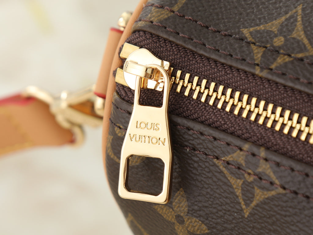 B1R76E52 Fashion leather bag