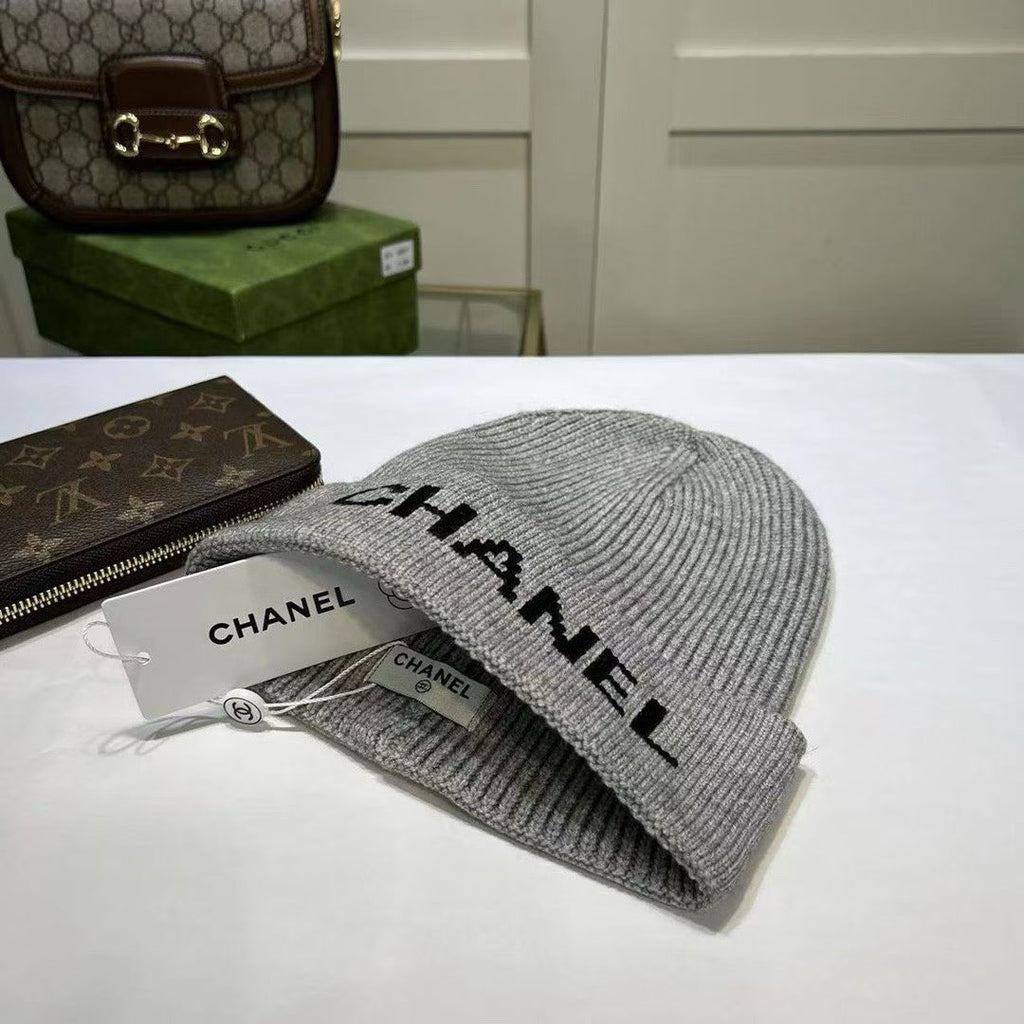 M1R86C36 Fashion hats