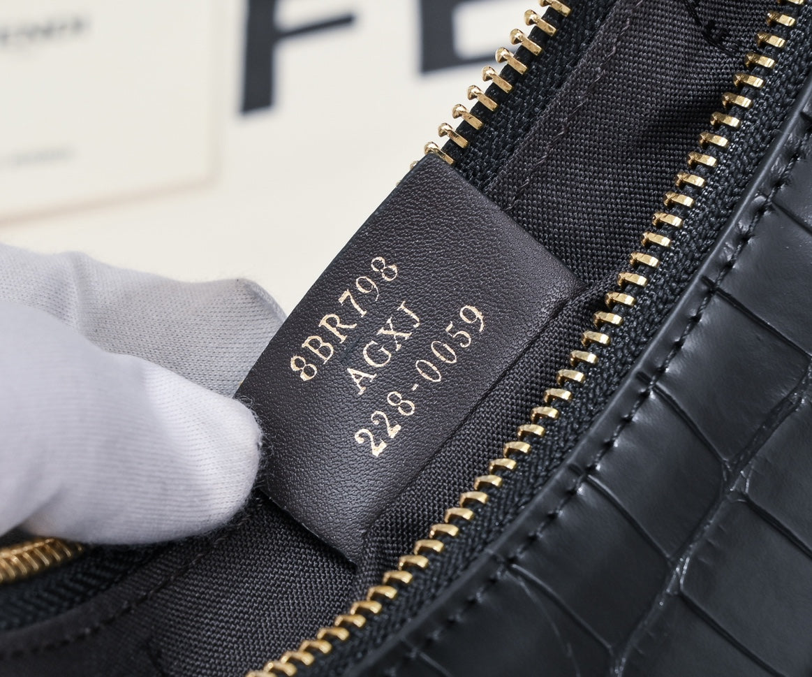 B1X66F2 Fashion high-quality leather bag