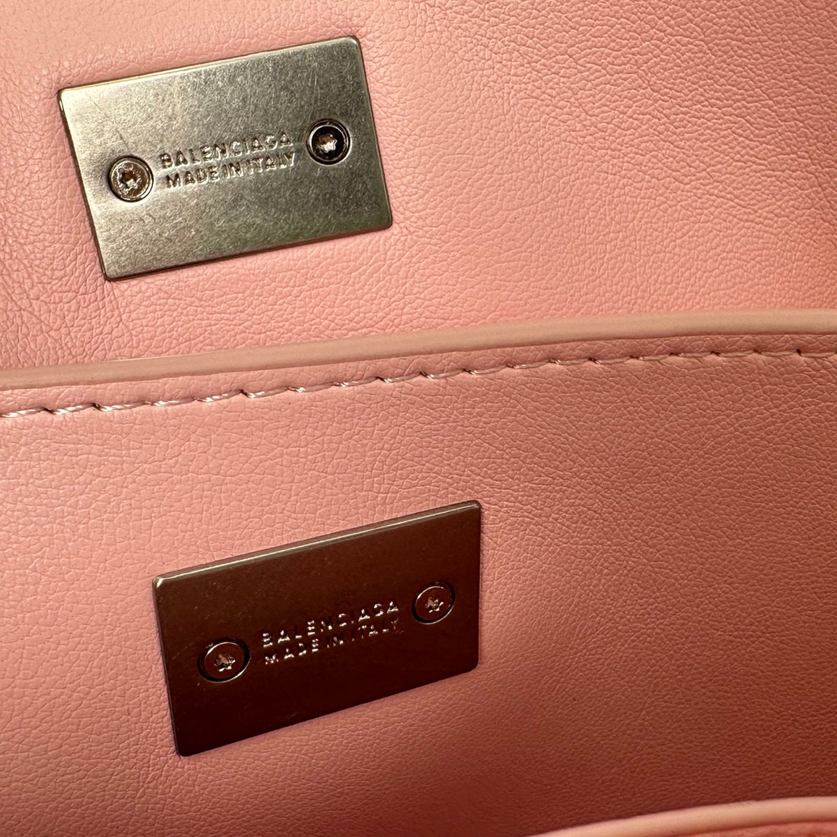 B1X56J32 Fashion high-quality leather bag