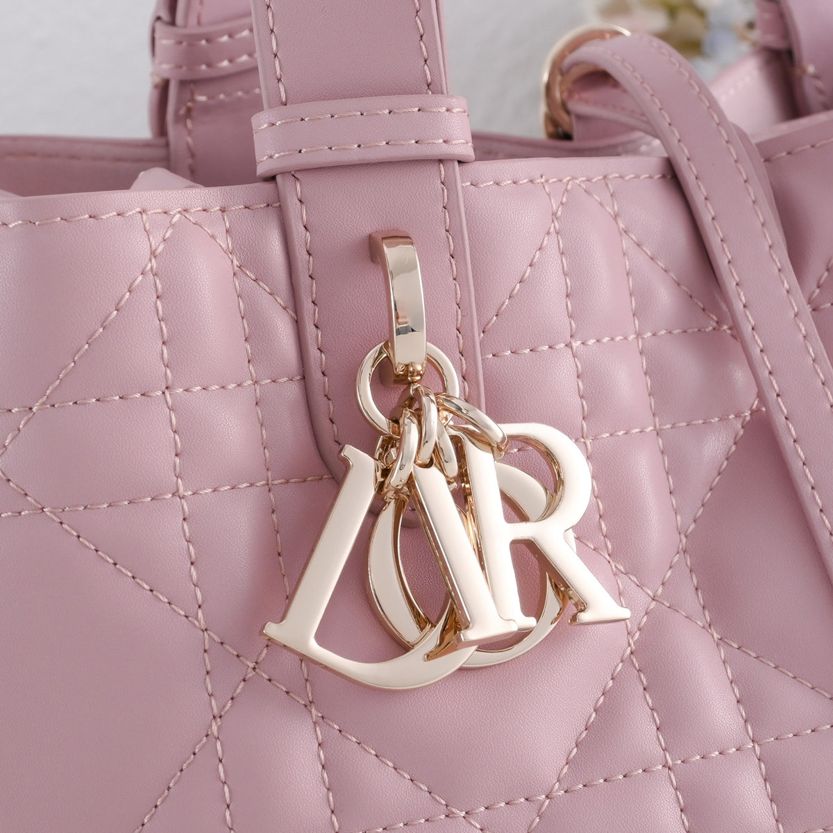 B1R76D40 Fashion leather bag