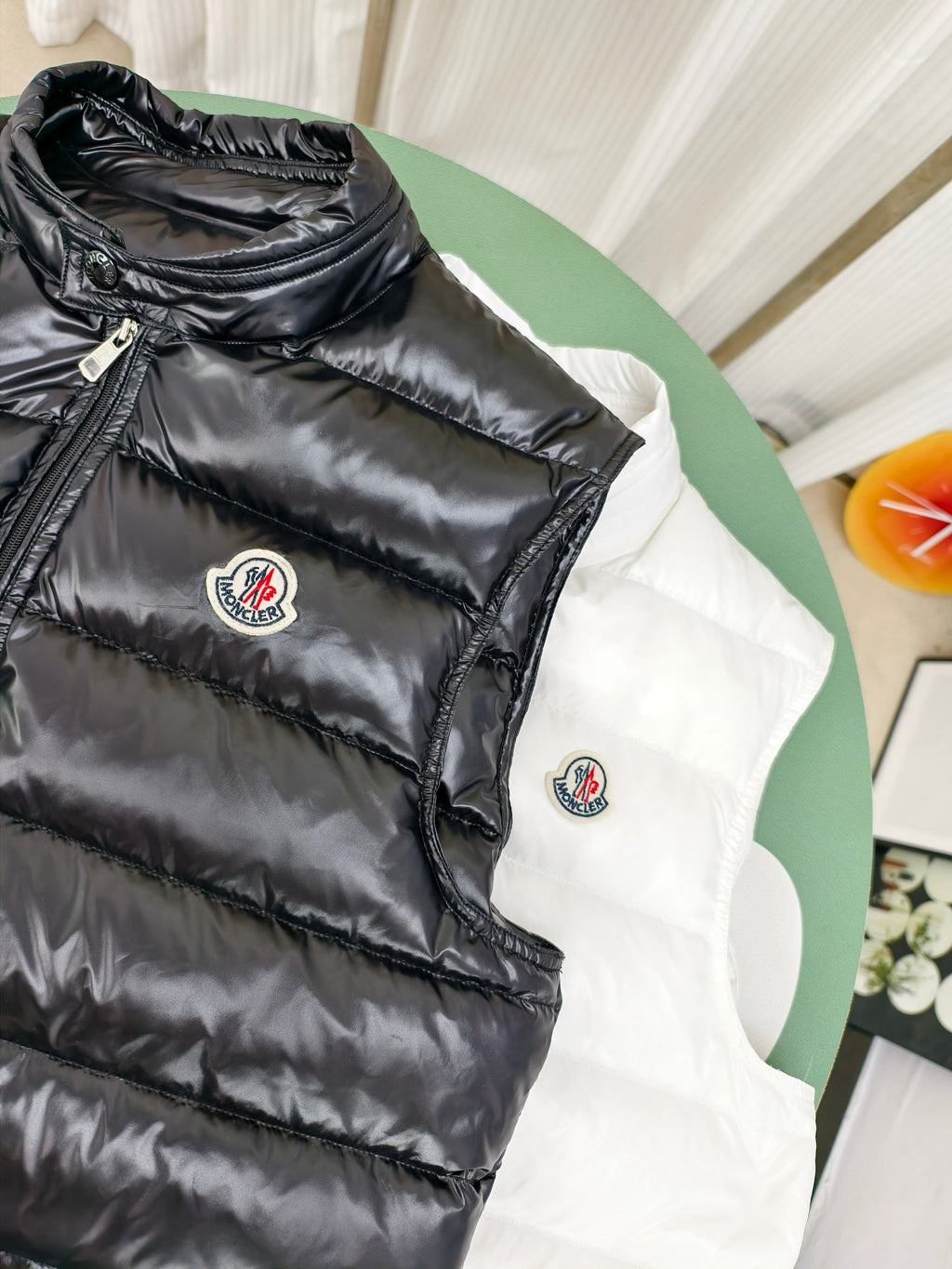 U3R106A25 Fashion down vest