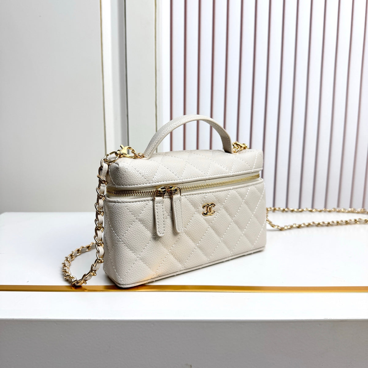 B1X66C19 Fashion leather bag
