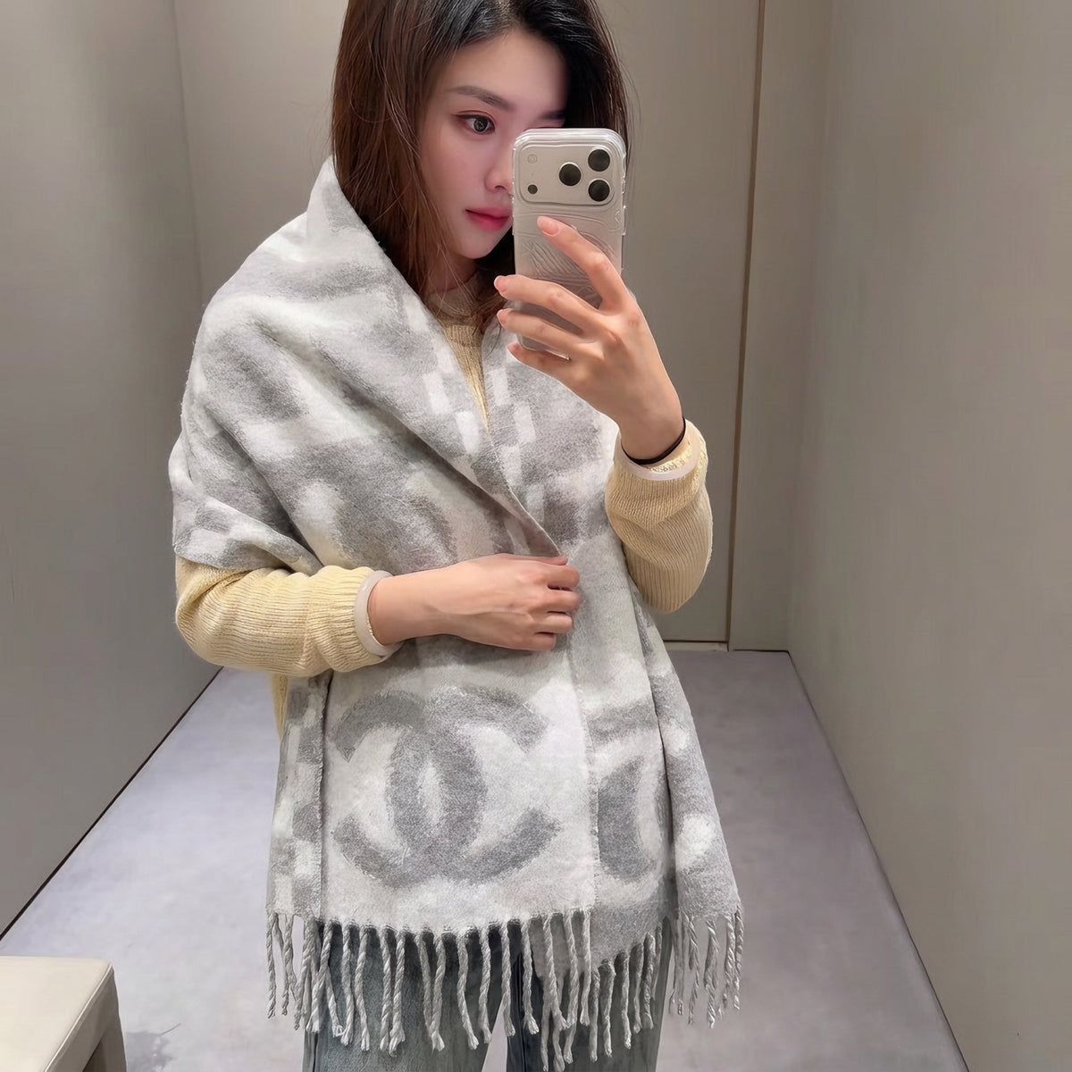 W1R96C121 Popular Winter Scarves