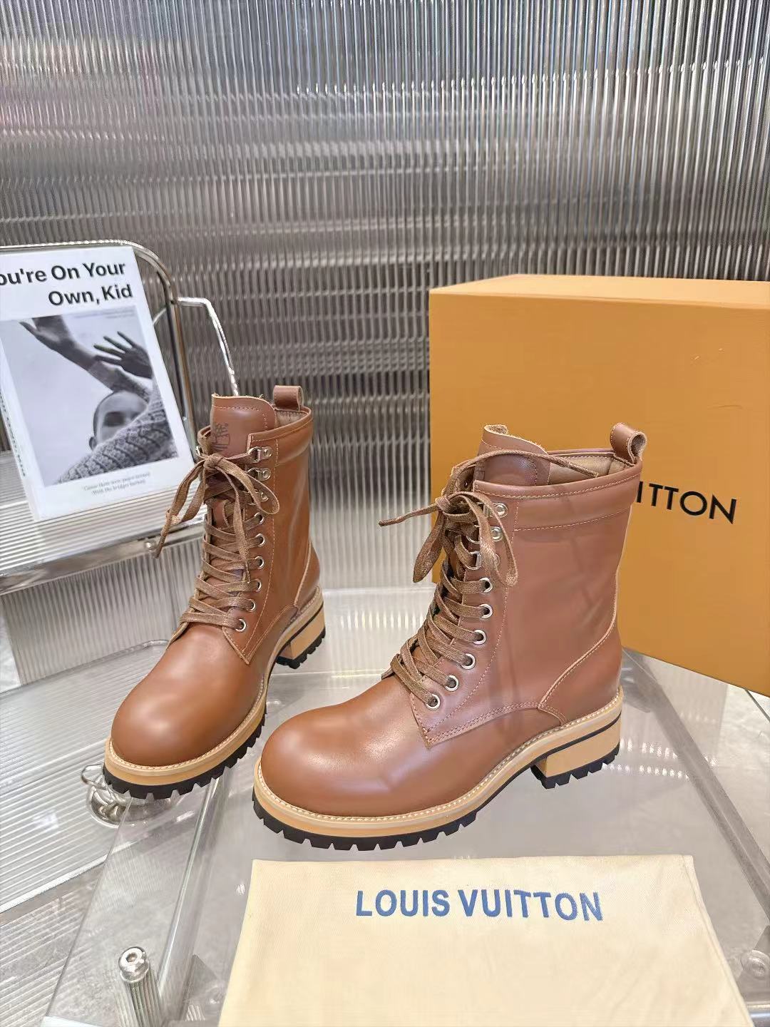 Z2R96E10 Popular high-quality leather shoes