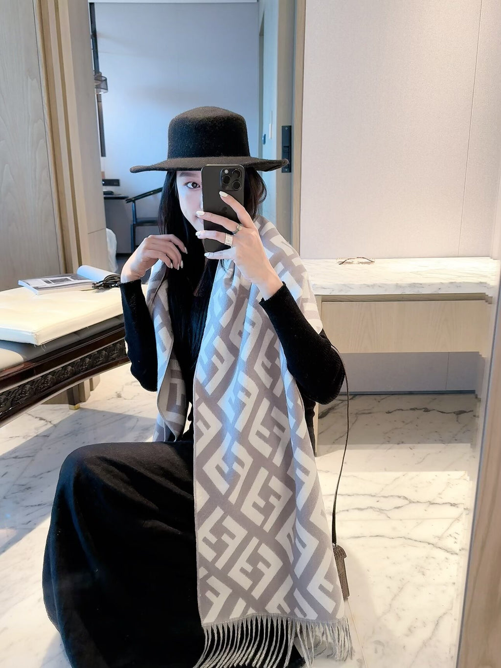 W1R86F98 Popular Winter Scarves