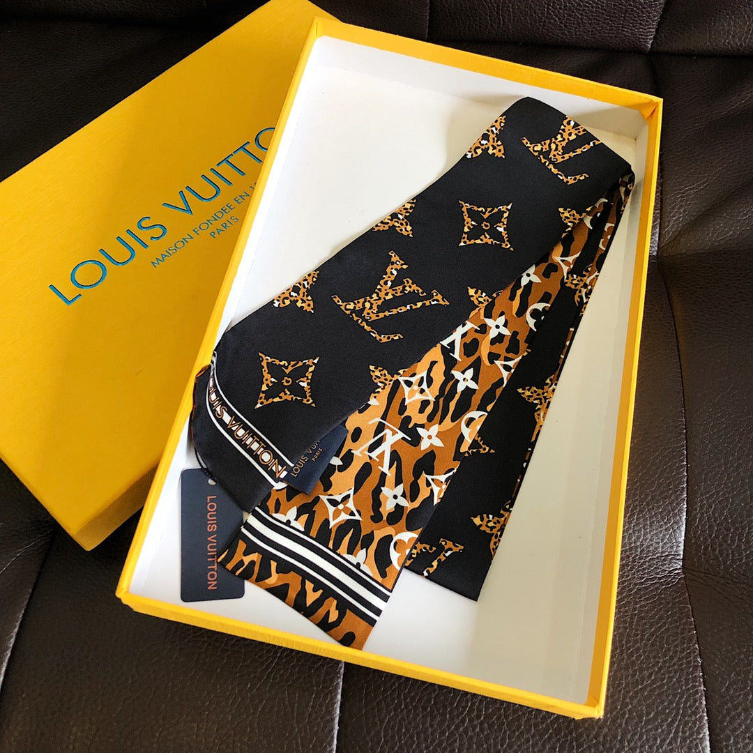 W1N86E3 Fashion Silk Scarve