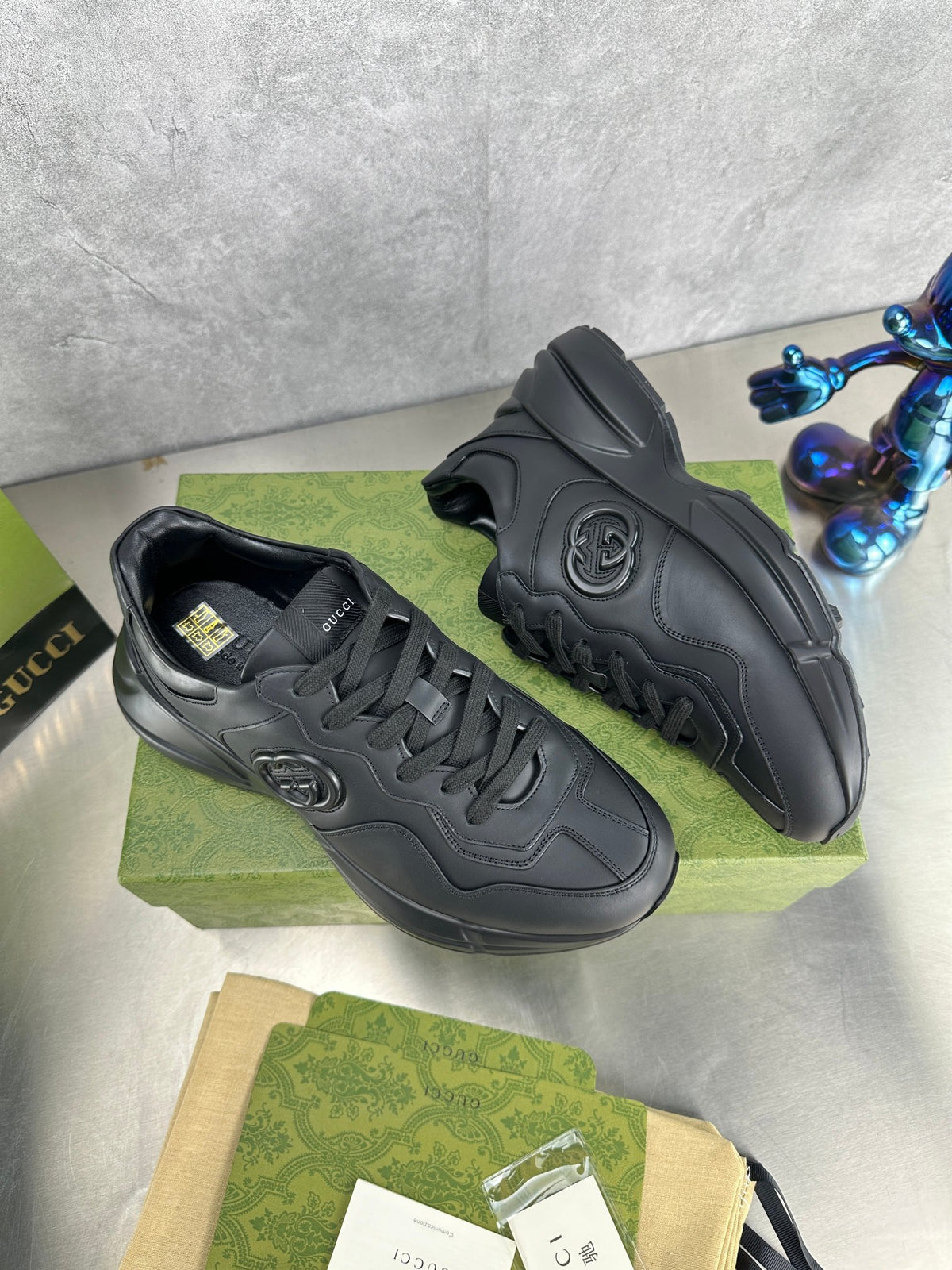 Z2P96B28 Popular high-quality leather shoes