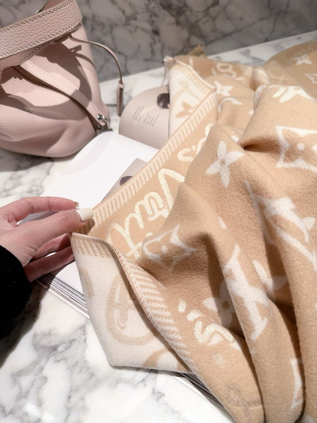 W1R86E111 Fashion Winter Scarves