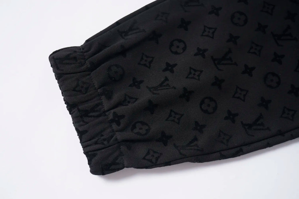 U1R106E41 Fashion Coats . Pants