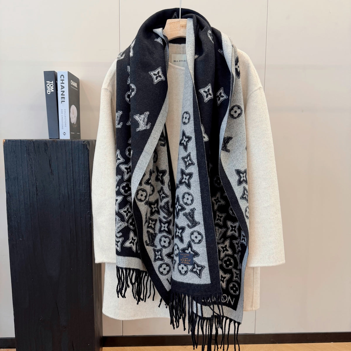 W1R86E57 Popular Winter Scarves