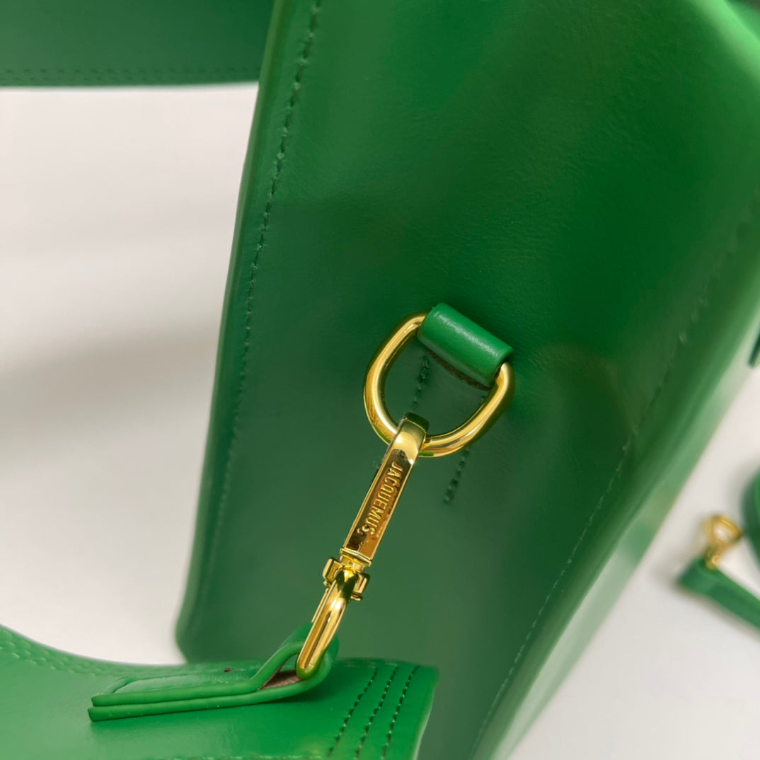 136PA25B Popular leather bag