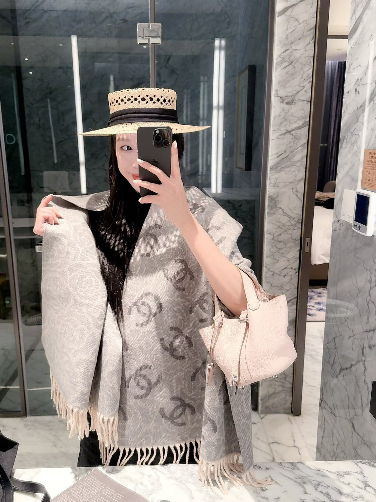 W1R86C108 Popular Winter Scarves