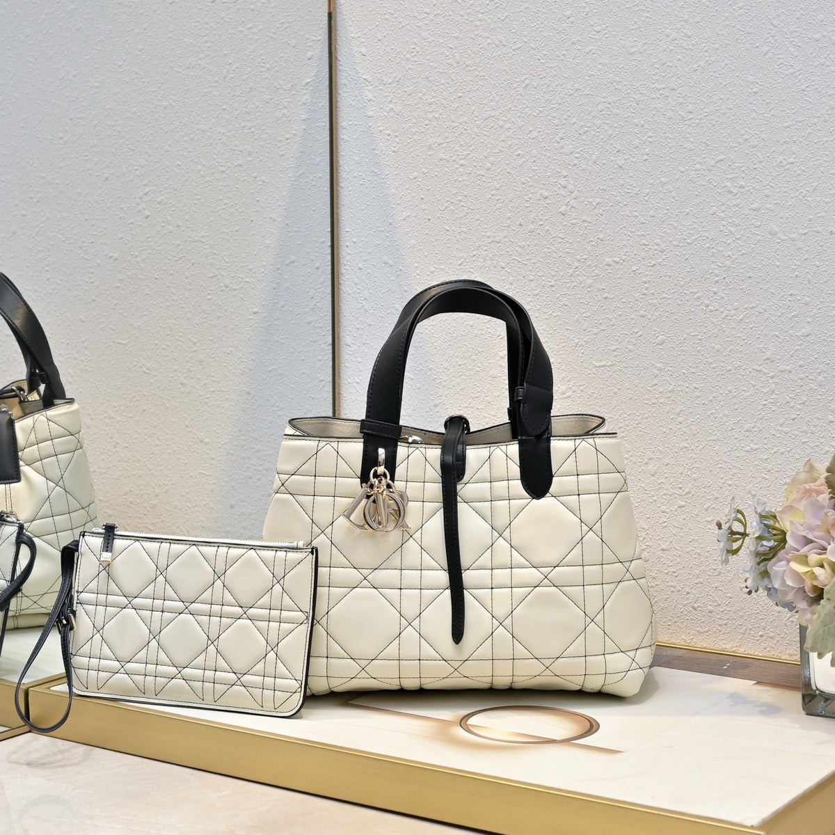 B1R76D40 Fashion leather bag