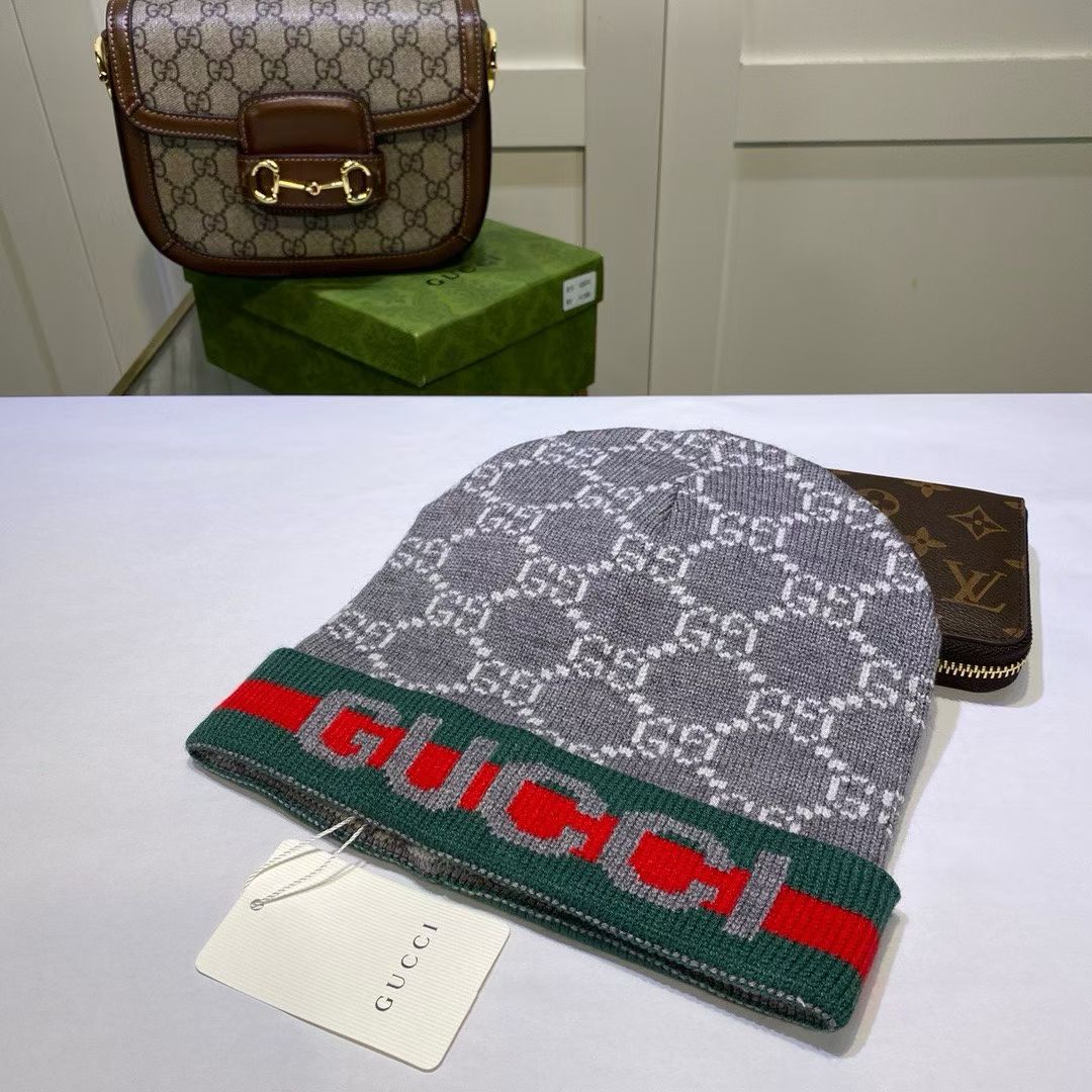 M1R86B72 Fashion hats