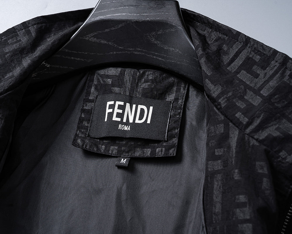 U1R86F18 Fashion Coats