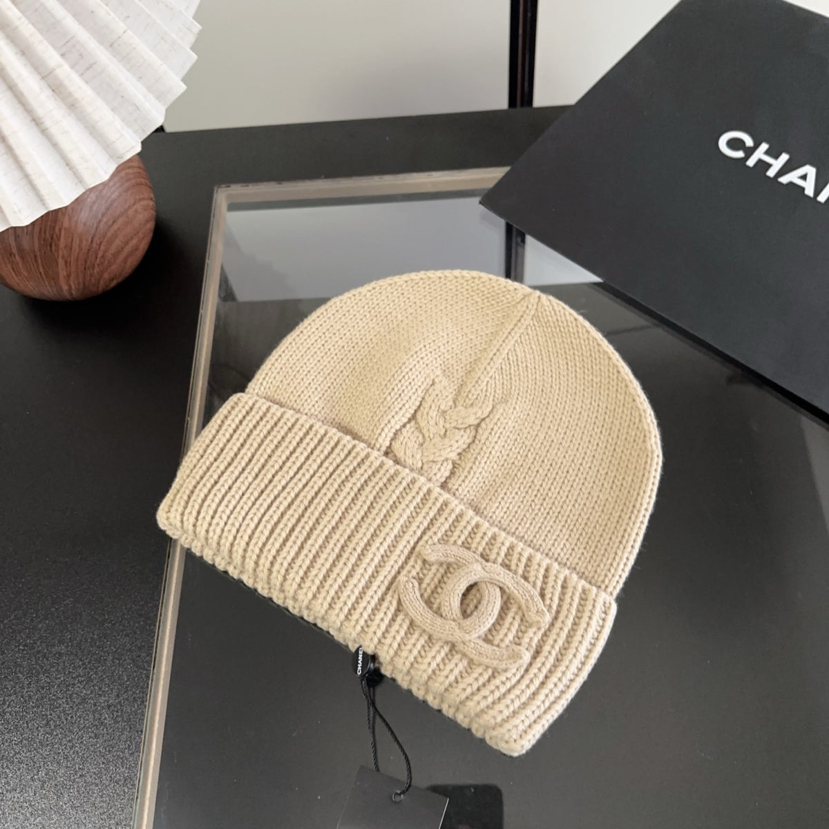 M1R86C22 Fashion hats