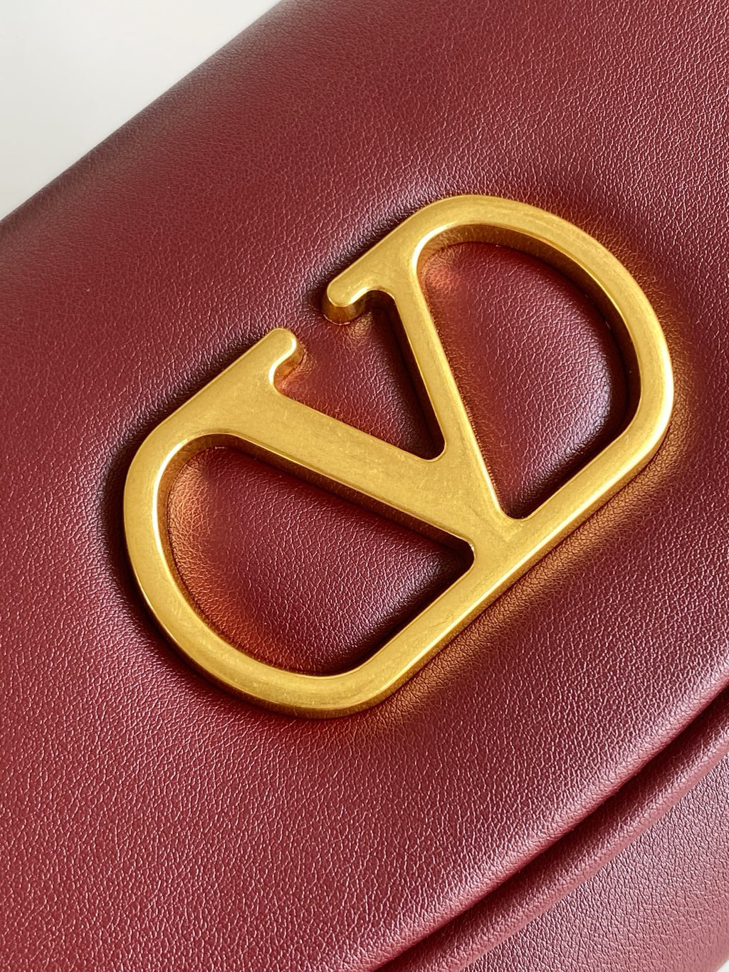 B1R76VL33 Fashion leather bag