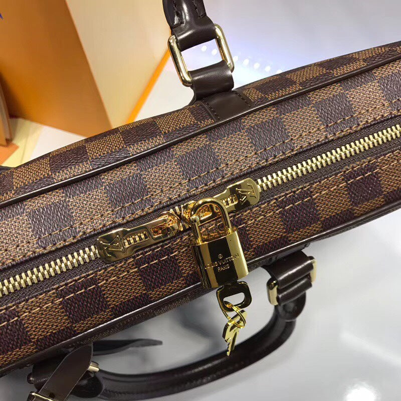 B1N67E14 Fashion leather bag