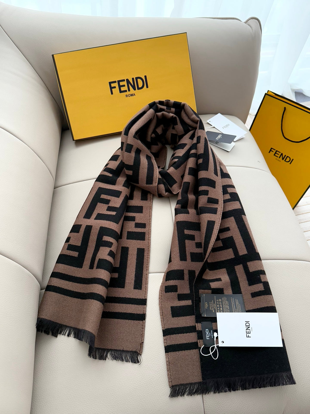 W1R106F11 Fashion Winter Scarves