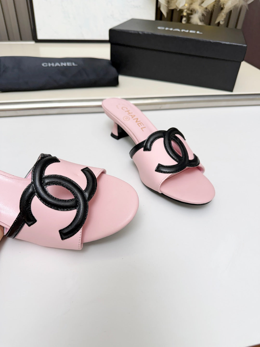 ZPX76C5 Fashion high-quality leather slippers