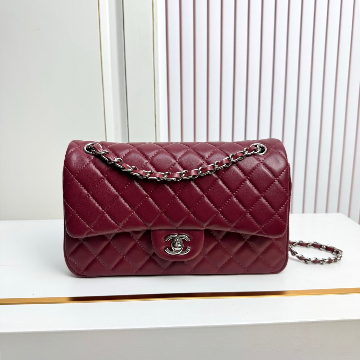 B1R76C15 Popular leather bag