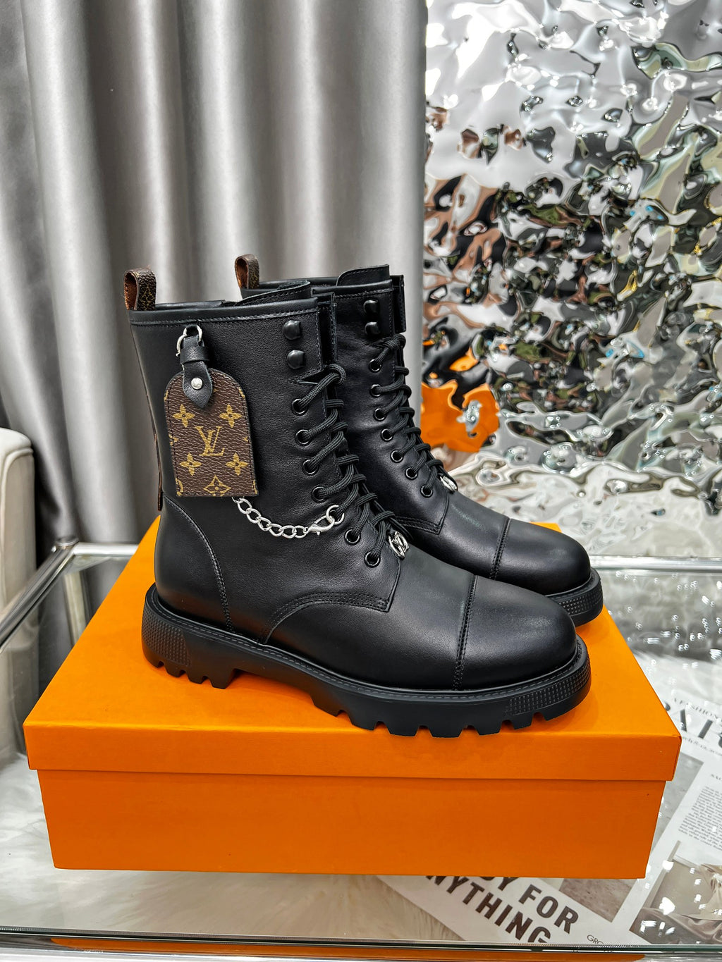 Z2P106E23 Fashion high-quality shoes