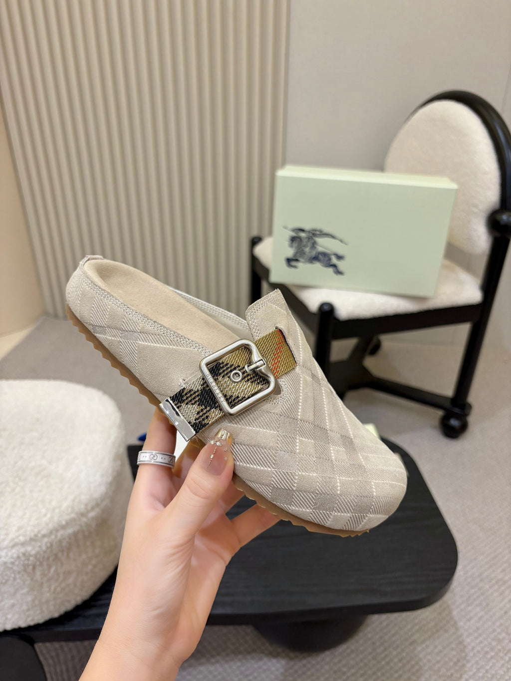 2105QR243Z Popular high-quality  Shoes