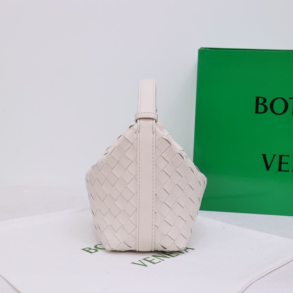 B1X76A10 Fashion leather bag