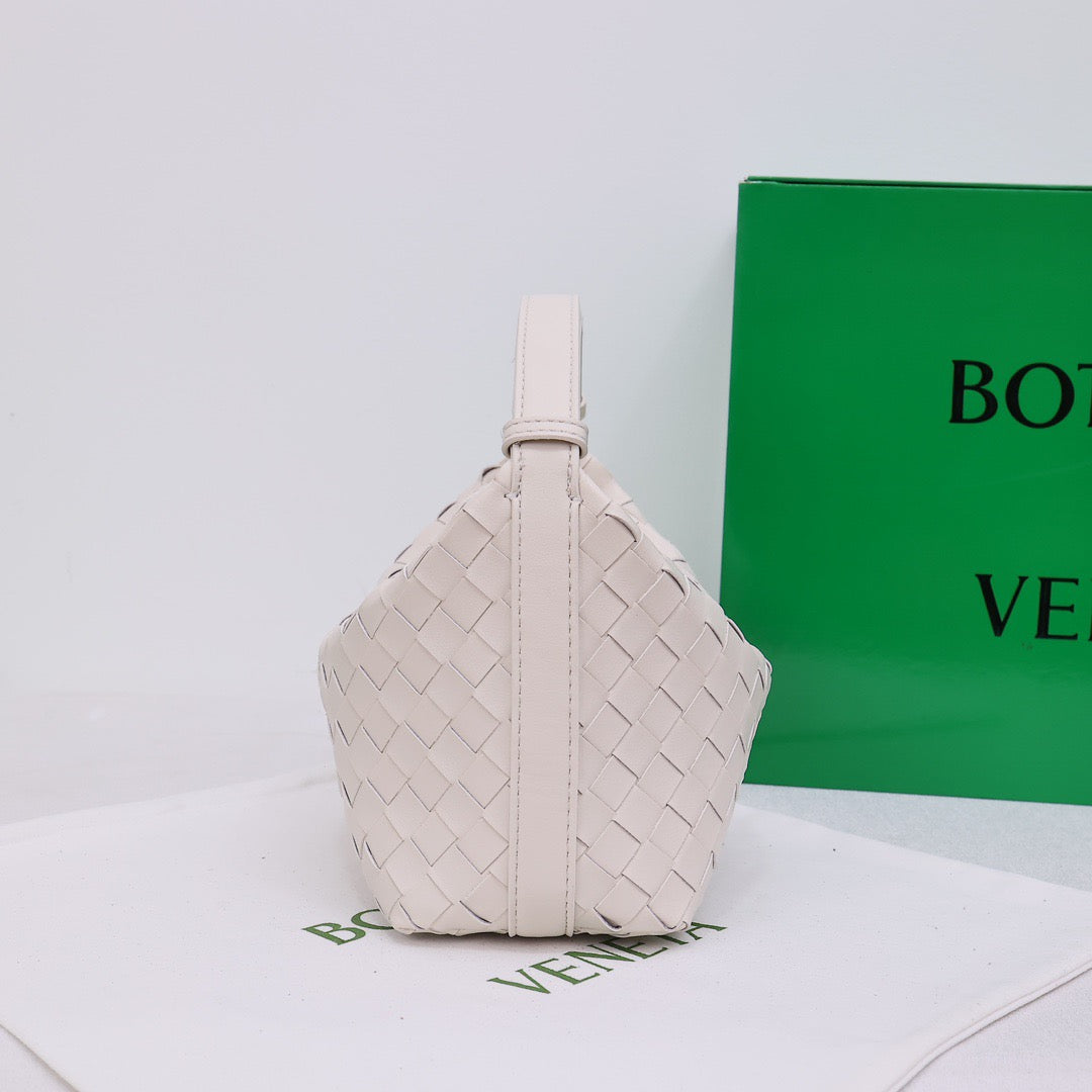 B1X76A10 Fashion leather bag
