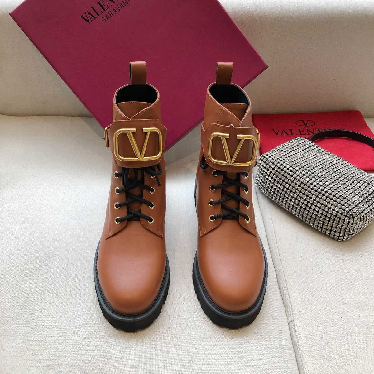 Z2P96VL23 Popular high-quality shoes
