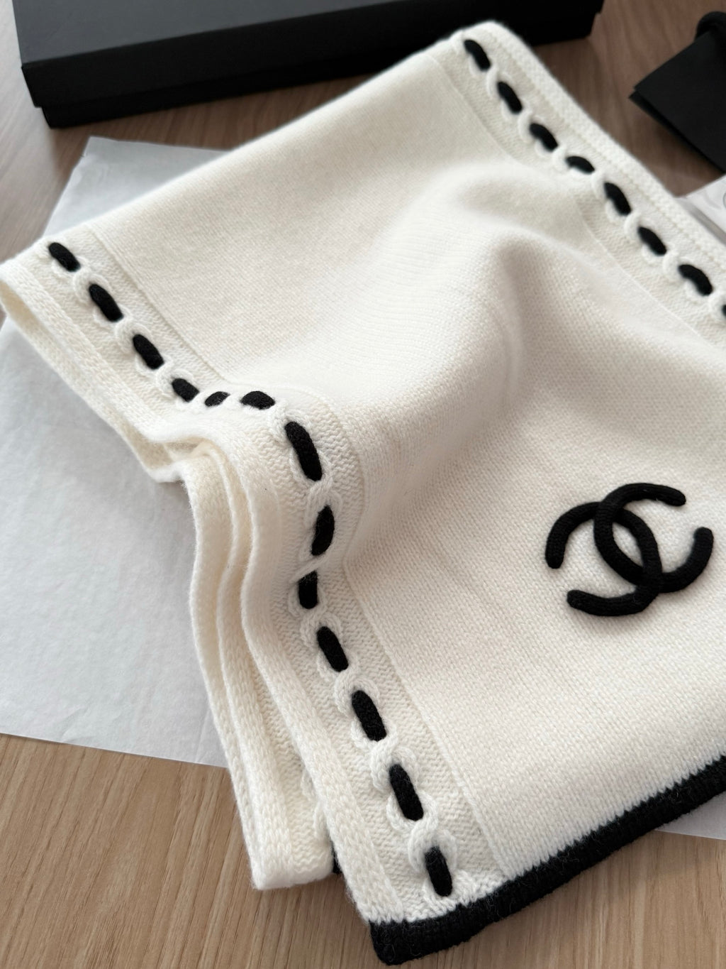 W1R96C18 Fashion Winter Scarves