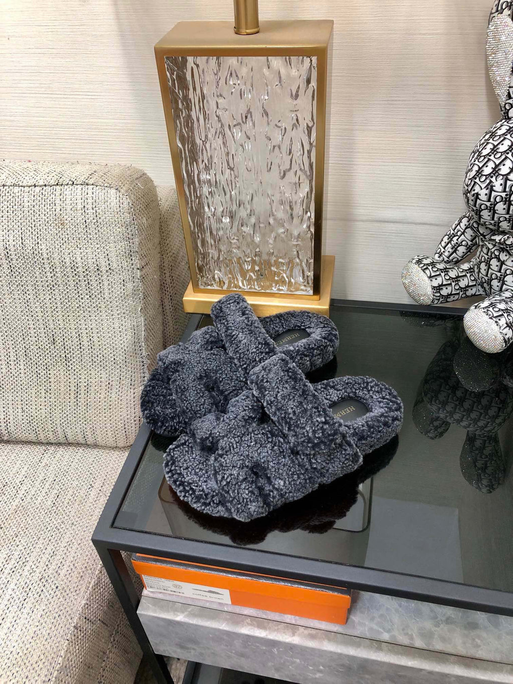 Z2P106H18 Fashion high-quality shoes