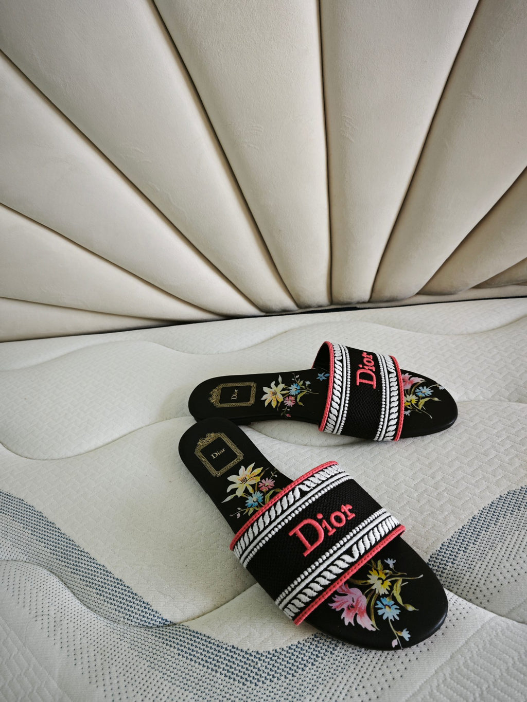 Z2R76D4 Fashion high-quality Shoes