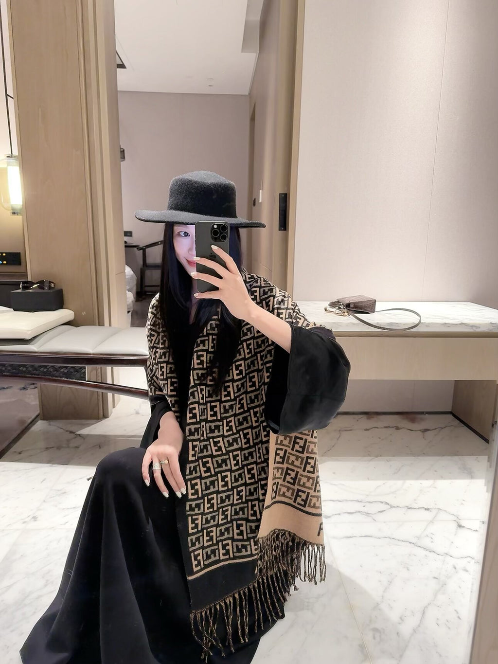W1R86F104 Popular Winter Scarves