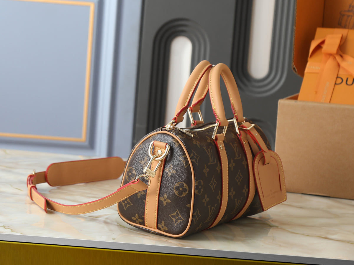 B1R76E52 Fashion leather bag