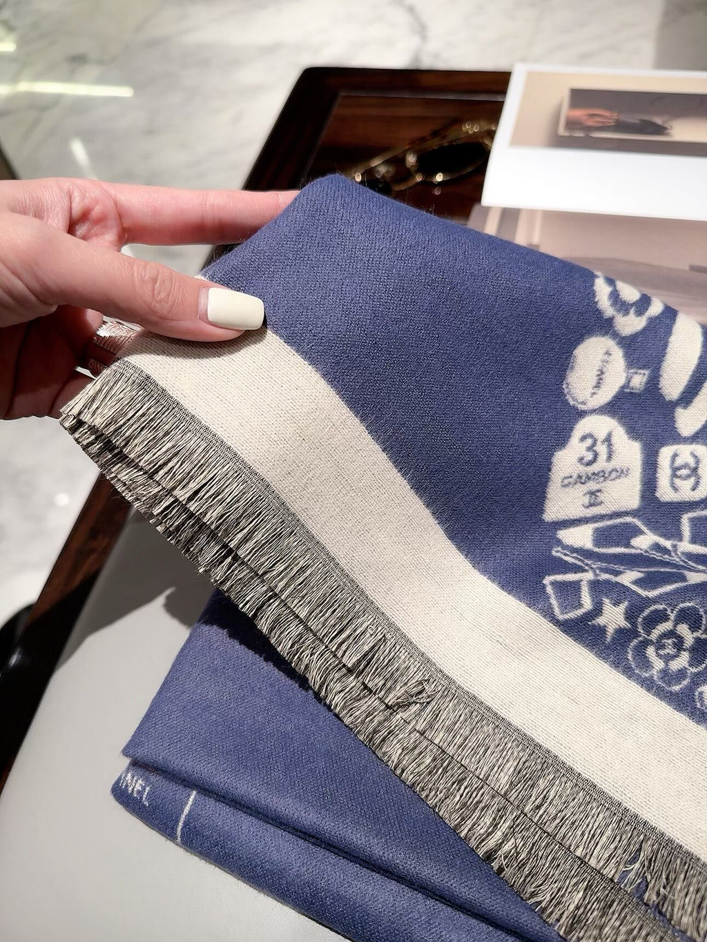 W1R106C58 Fashion Winter Scarves