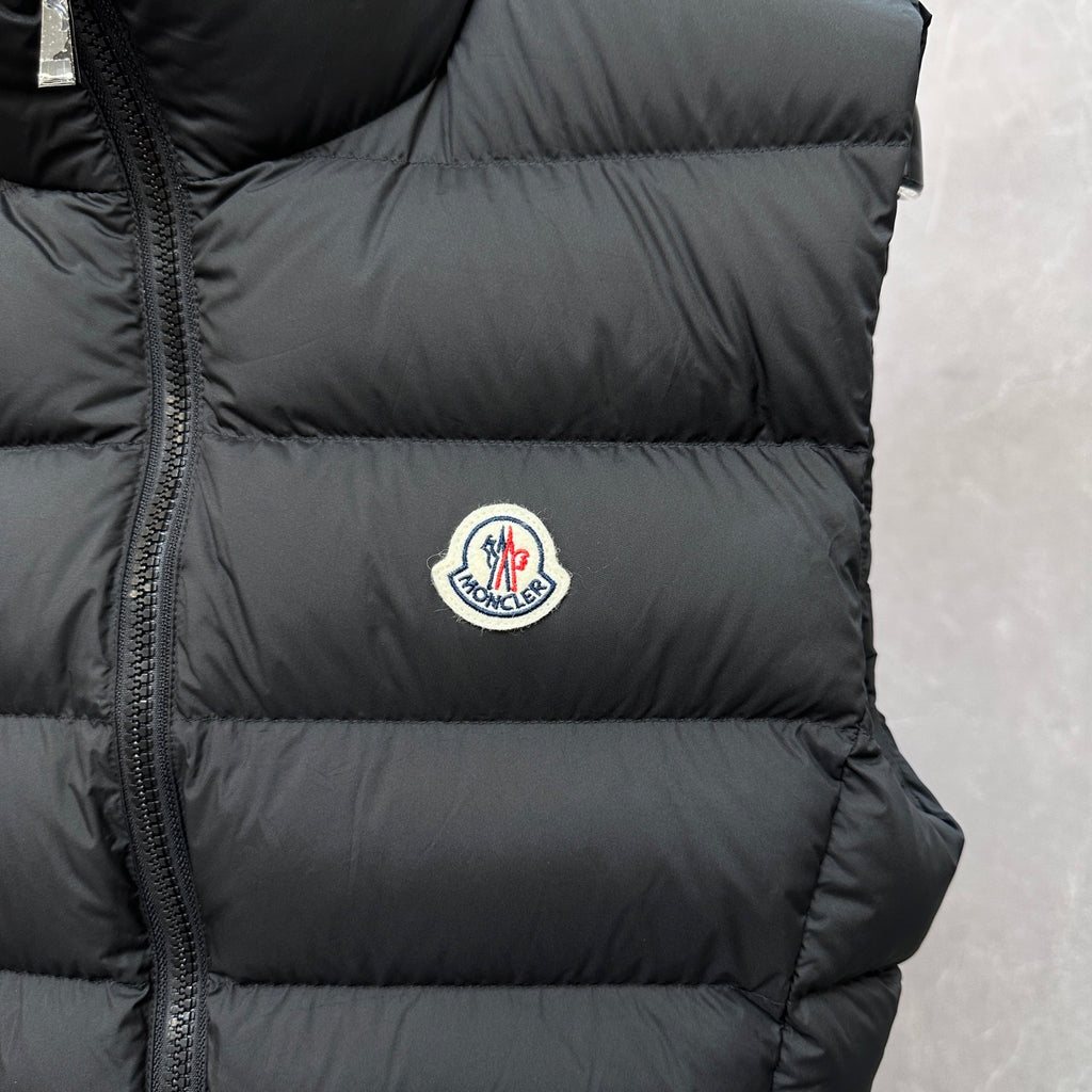 U3R106A15 Fashion down vest