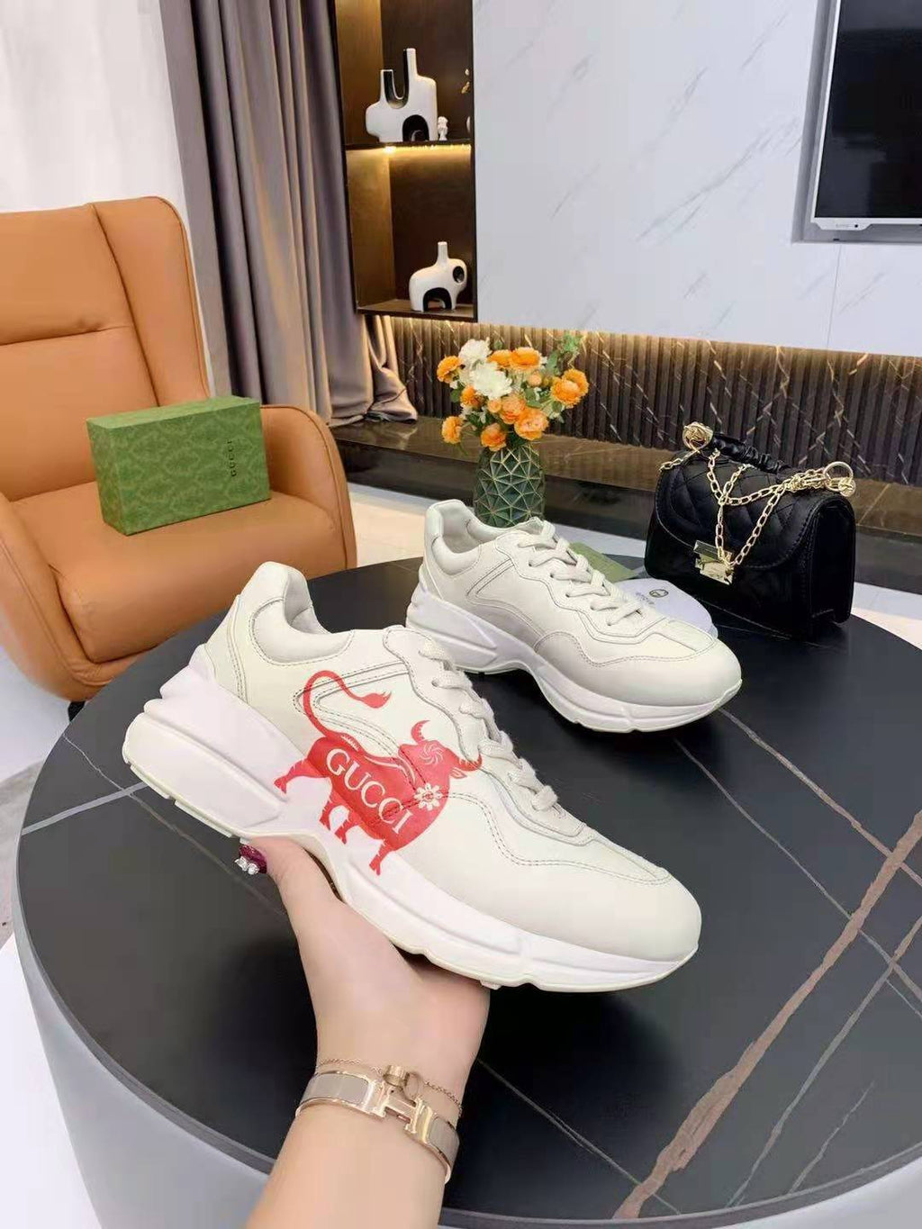 Z2P96B29 Popular high-quality leather shoes