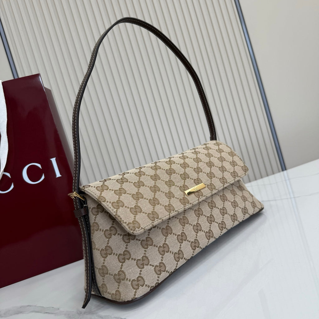 B1N67B13 Fashion bags