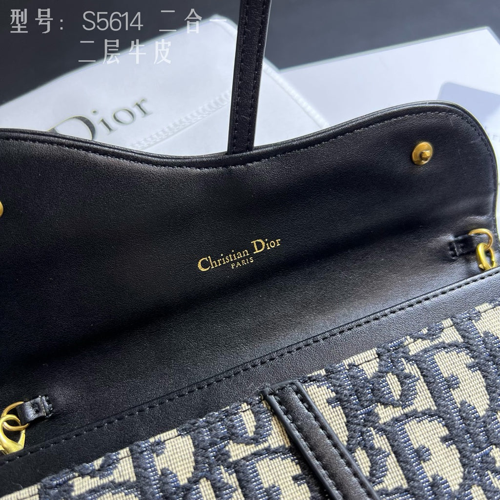 B1X76D5 Popular wallets