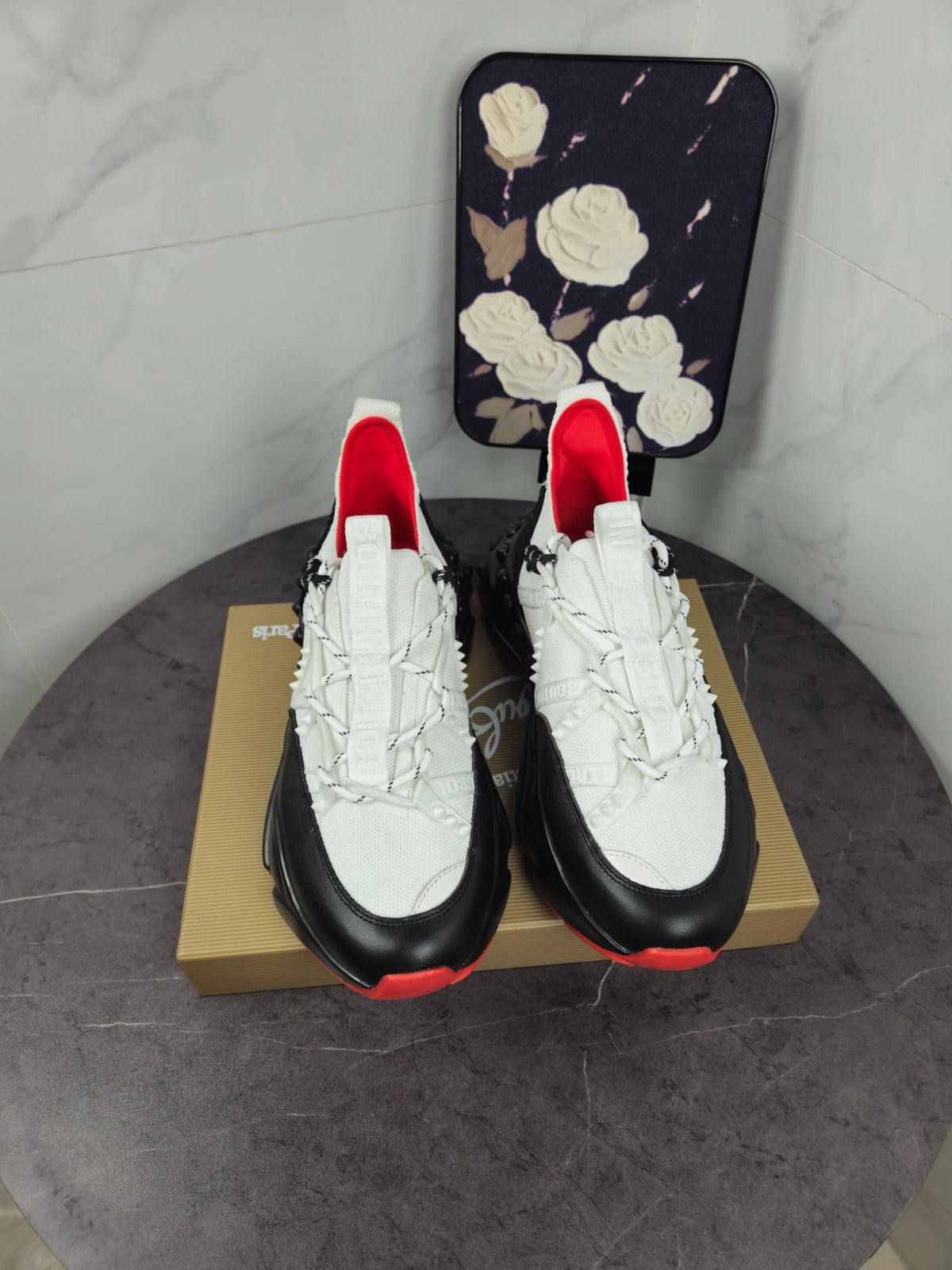 Z2P96A13 Fashion high-quality shoes
