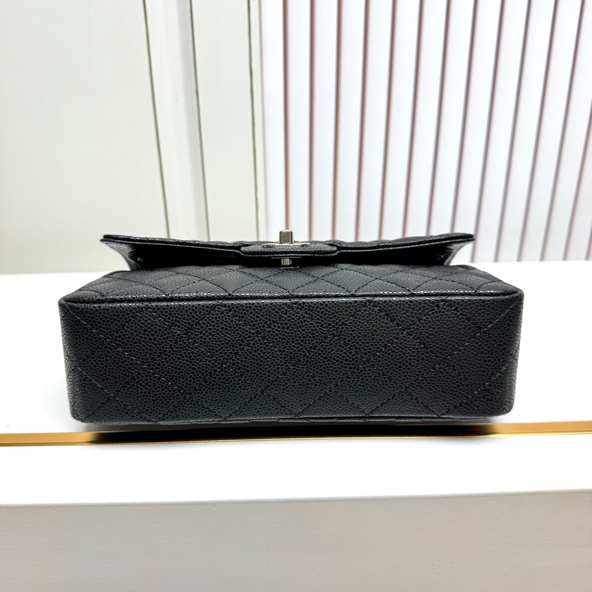 B1R76C10 Fashion leather bag