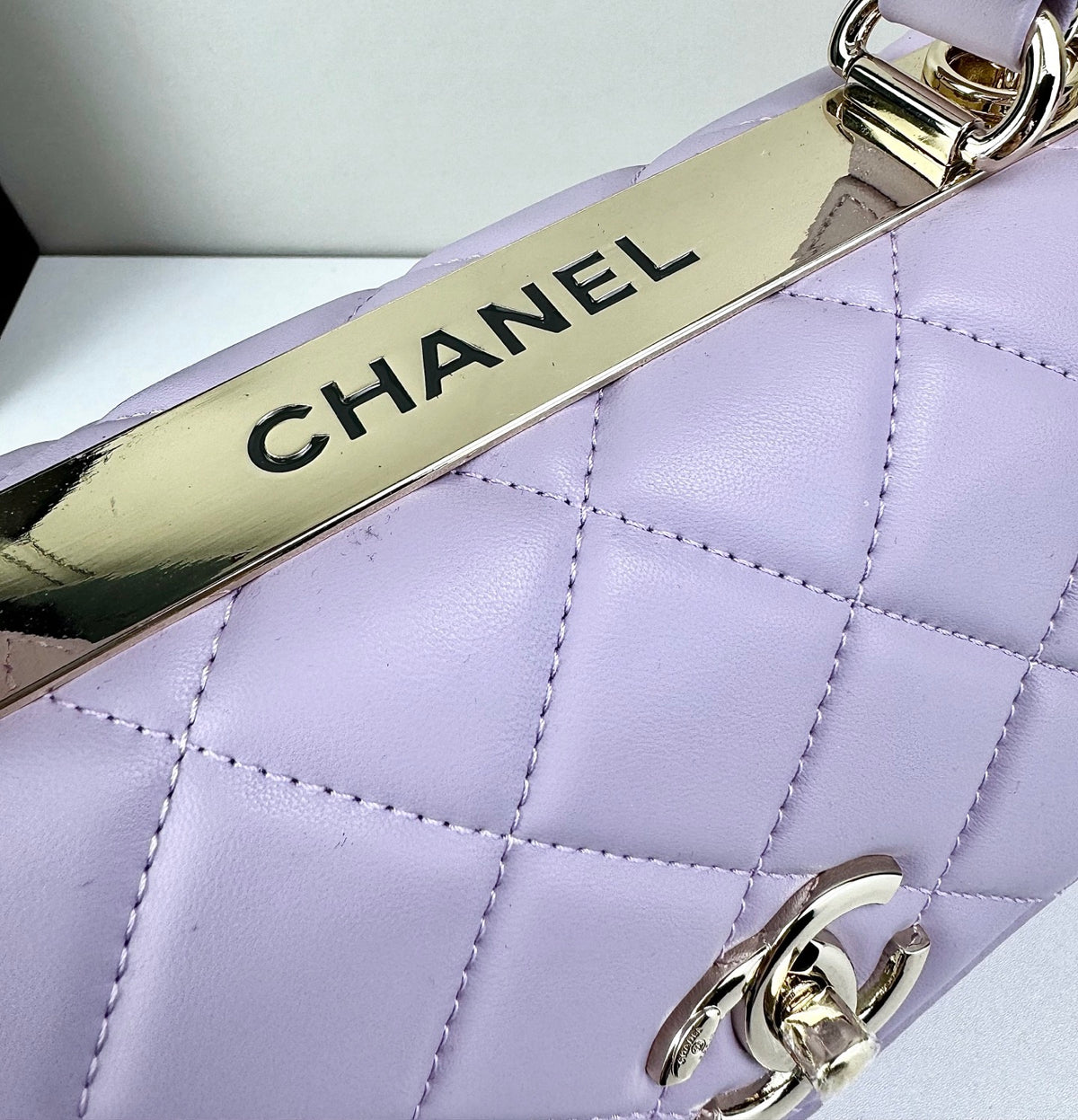 B1X76C8 Fashion leather bag