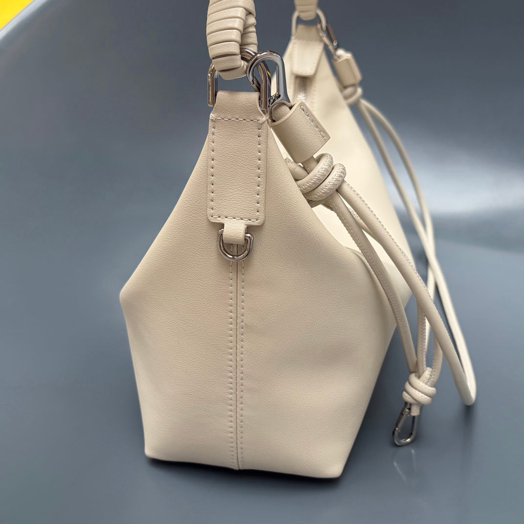 B1R66A13 Fashion leather bag