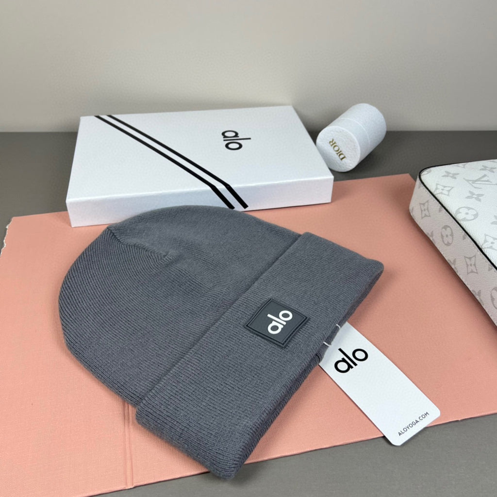 M1R96A30 Fashion hats